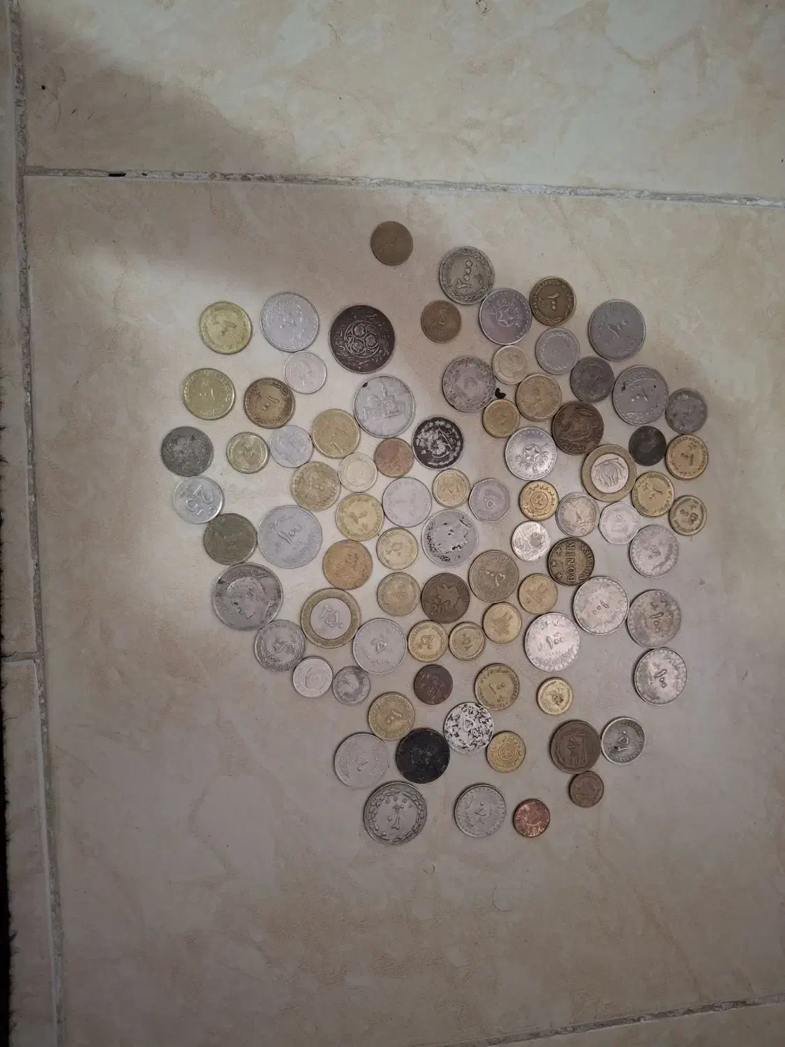 یه تعدادسکه هم ایرانی وهم خارجی|کلکسیون سکه، تمبر، اسکناس|زنجان, |دیوار