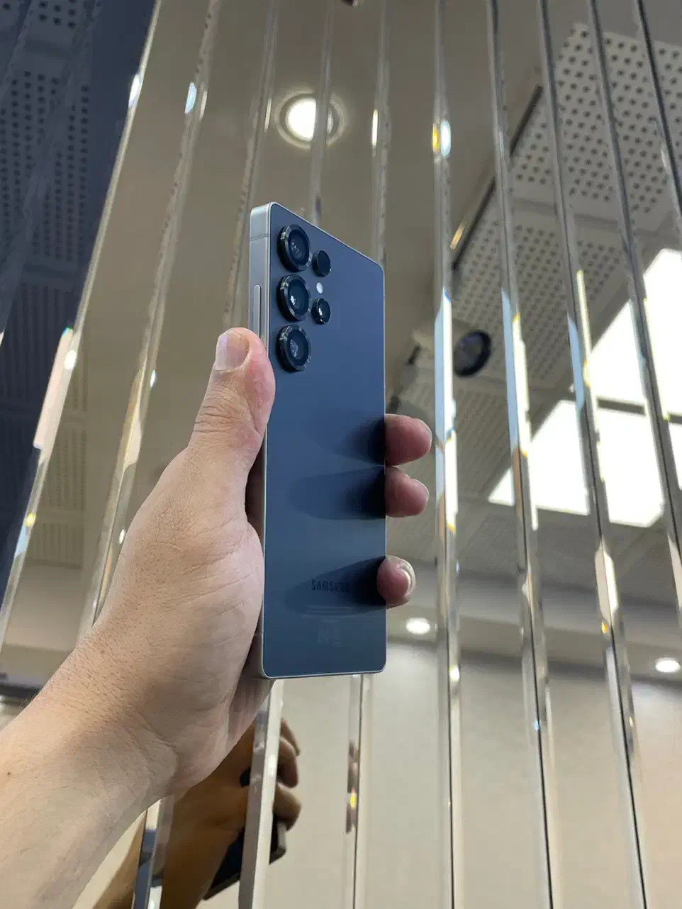 اس ۲۵ اولترا خودتو امروز تو دستت بگیر|موبایل|اصفهان, مفتح|دیوار