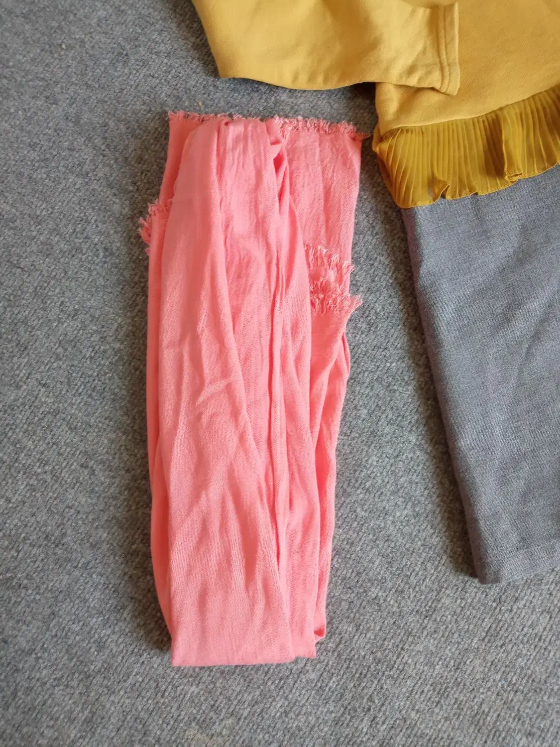 مانتووشال وروسری  شومیزمعاوضه|لباس|مشهد, شهرک امام هادی (شهرک غرب)|دیوار