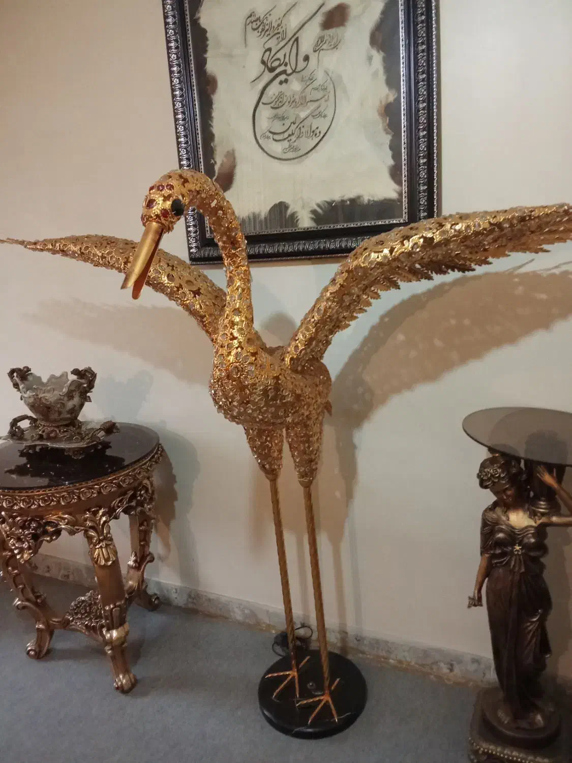 آباژور قو|چراغ خواب و آباژور|تبریز, |دیوار