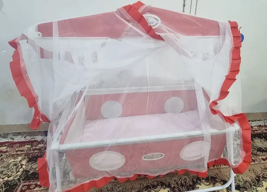 گهواره نوزاد|اسباب و اثاث بچه|نجف‌آباد, شریعتی غربی|دیوار