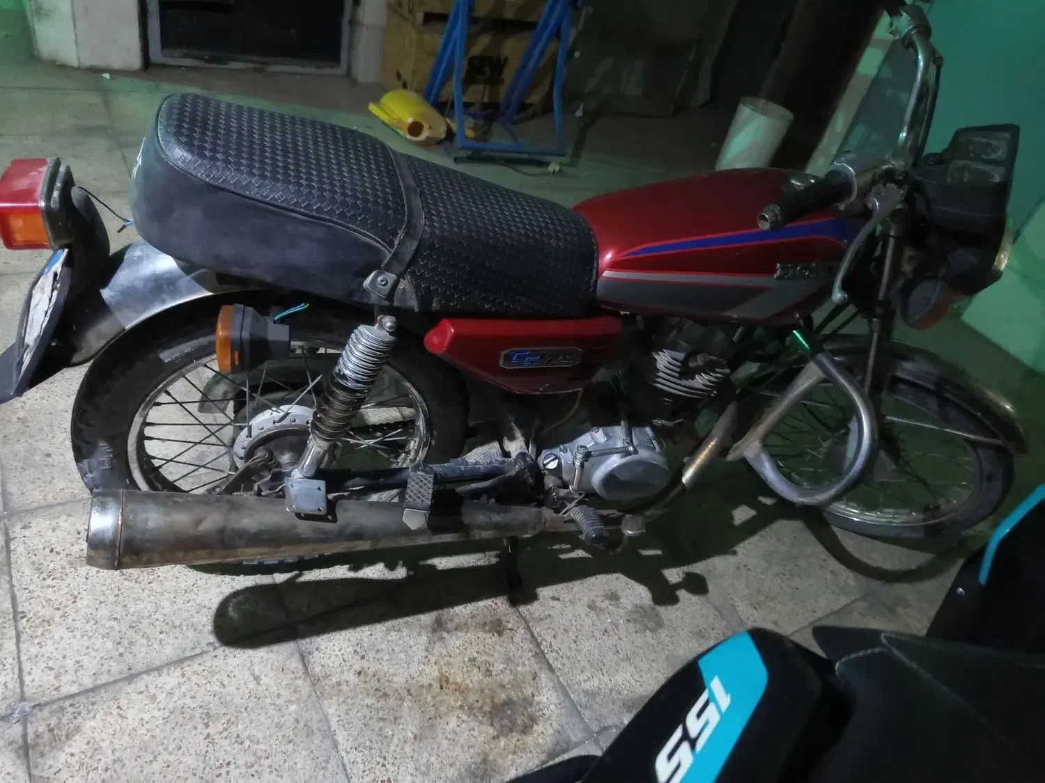 هندا 125 مدل 83 پلاک قدیم مدارک دار|موتورسیکلت|تهران, جوادیه تهرانپارس|دیوار