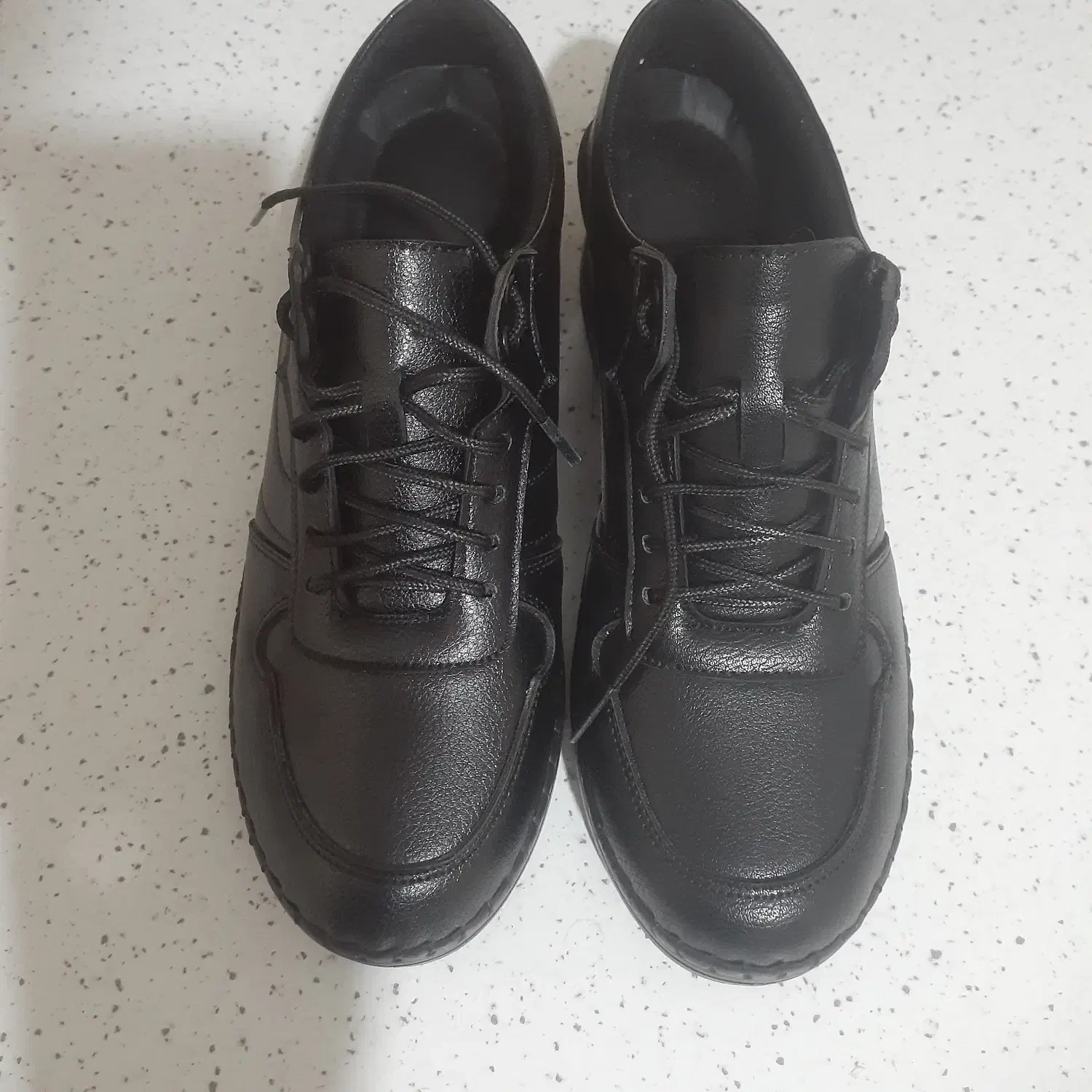 کفش زنانه|کیف، کفش، کمربند|پرند, فاز ۶|دیوار