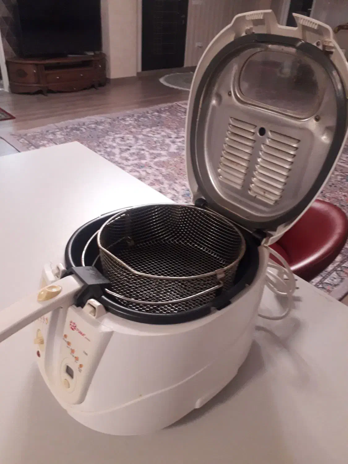 سرخ کن تمیز و در حال استفاده|اجاق گاز و لوازم برقی پختوپز|تبریز, |دیوار