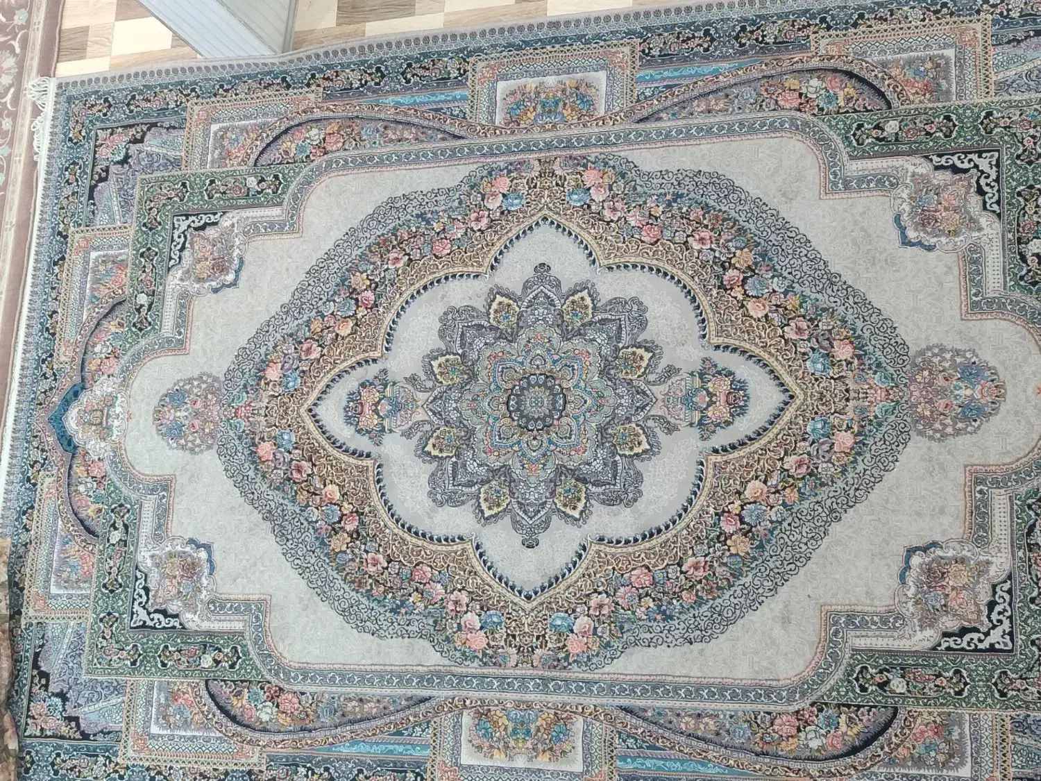 فرش|فرش|رباطکریم, رباطکریم|دیوار