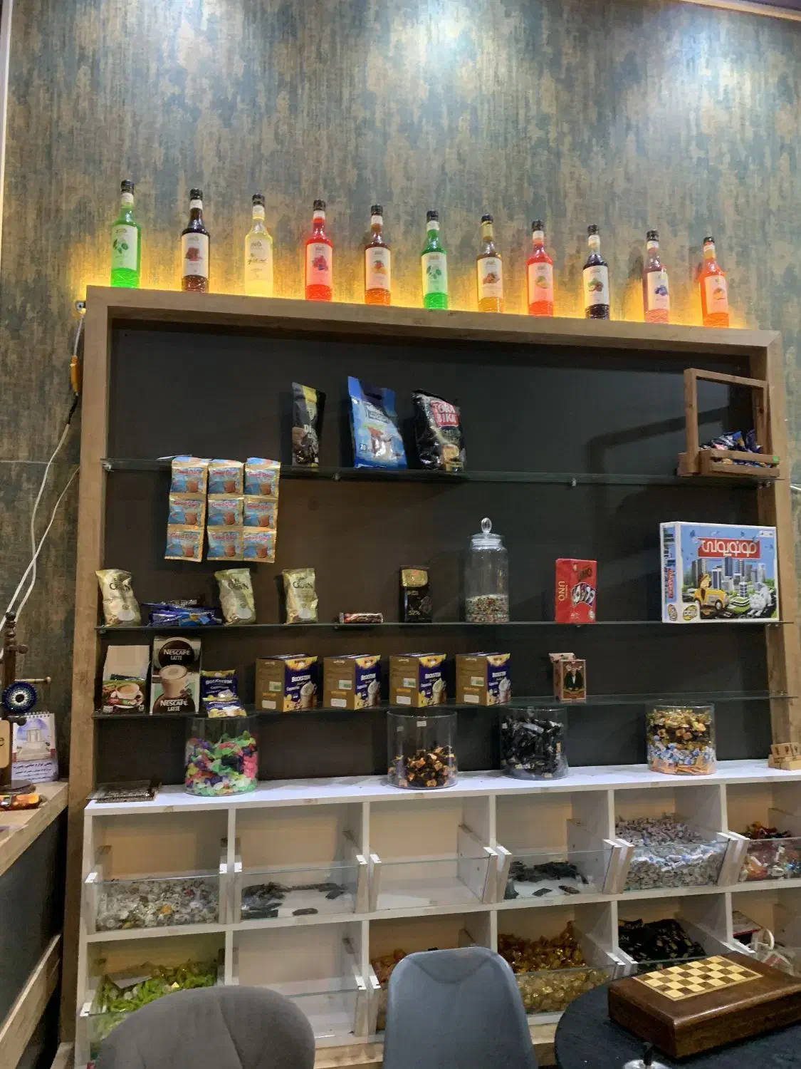 فروش فوری کافه با تمامی تجهیزات قیمت مناسب|کافی‌شاپ و رستوران|ارومیه, |دیوار