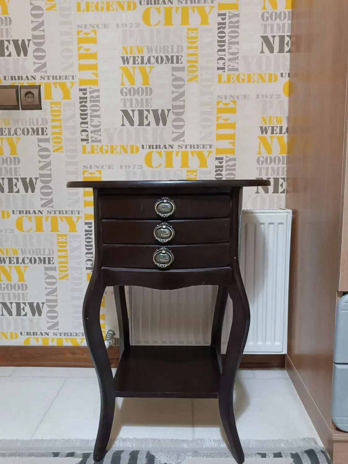 میز تلفن|میز تلفن|ورامین, شهرک فجر|دیوار