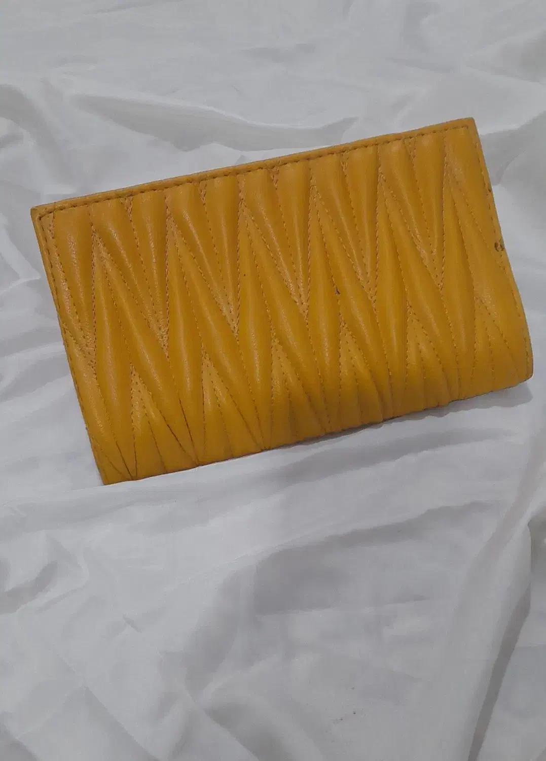 کیف و کفش|کیف، کفش، کمربند|لنگرود, |دیوار