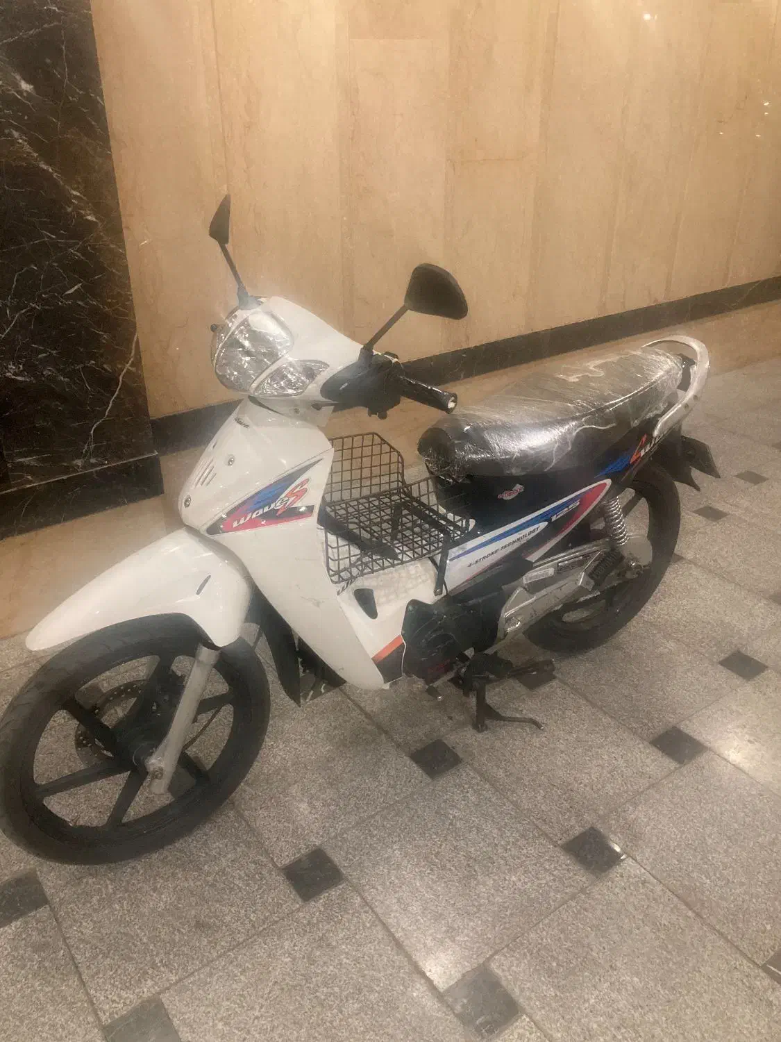 ویو موتور مناسب بانوان کلیک|موتورسیکلت|تهران, شهرک شریعتی|دیوار