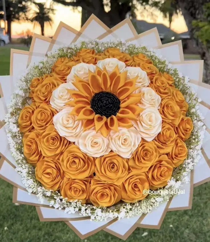 دسته گل‌ روبانی|گل مصنوعی|خوی, |دیوار