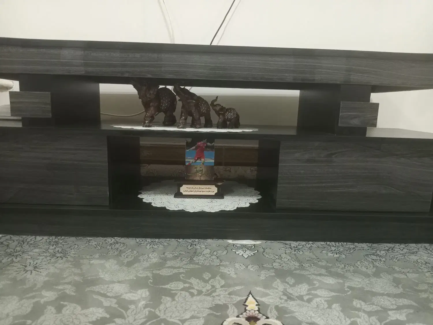 میز تلوزیون|میز تلویزیون|فردوس (خراسان), |دیوار