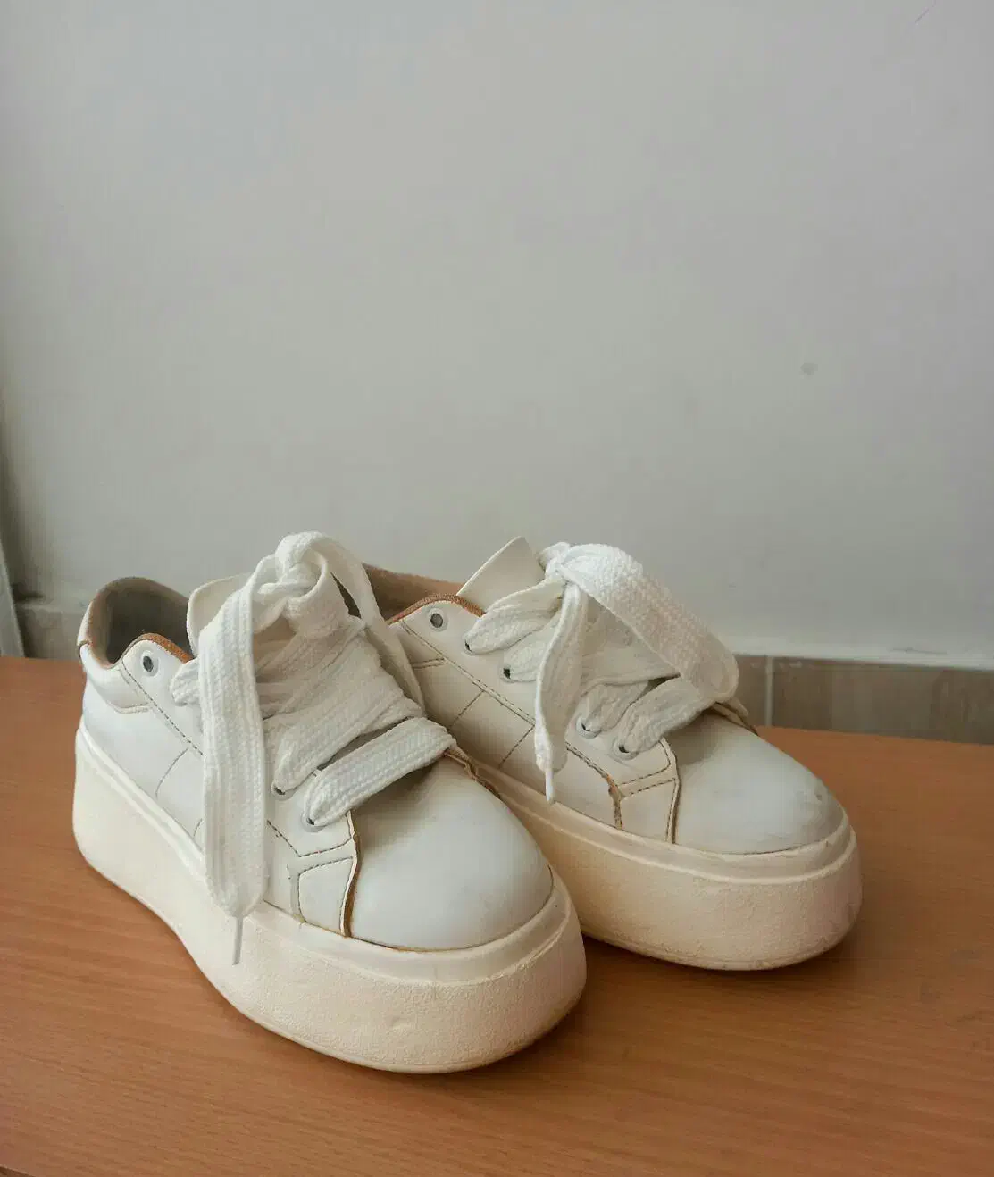 کتونی دخترانه|کیف، کفش، کمربند|ابهر, |دیوار