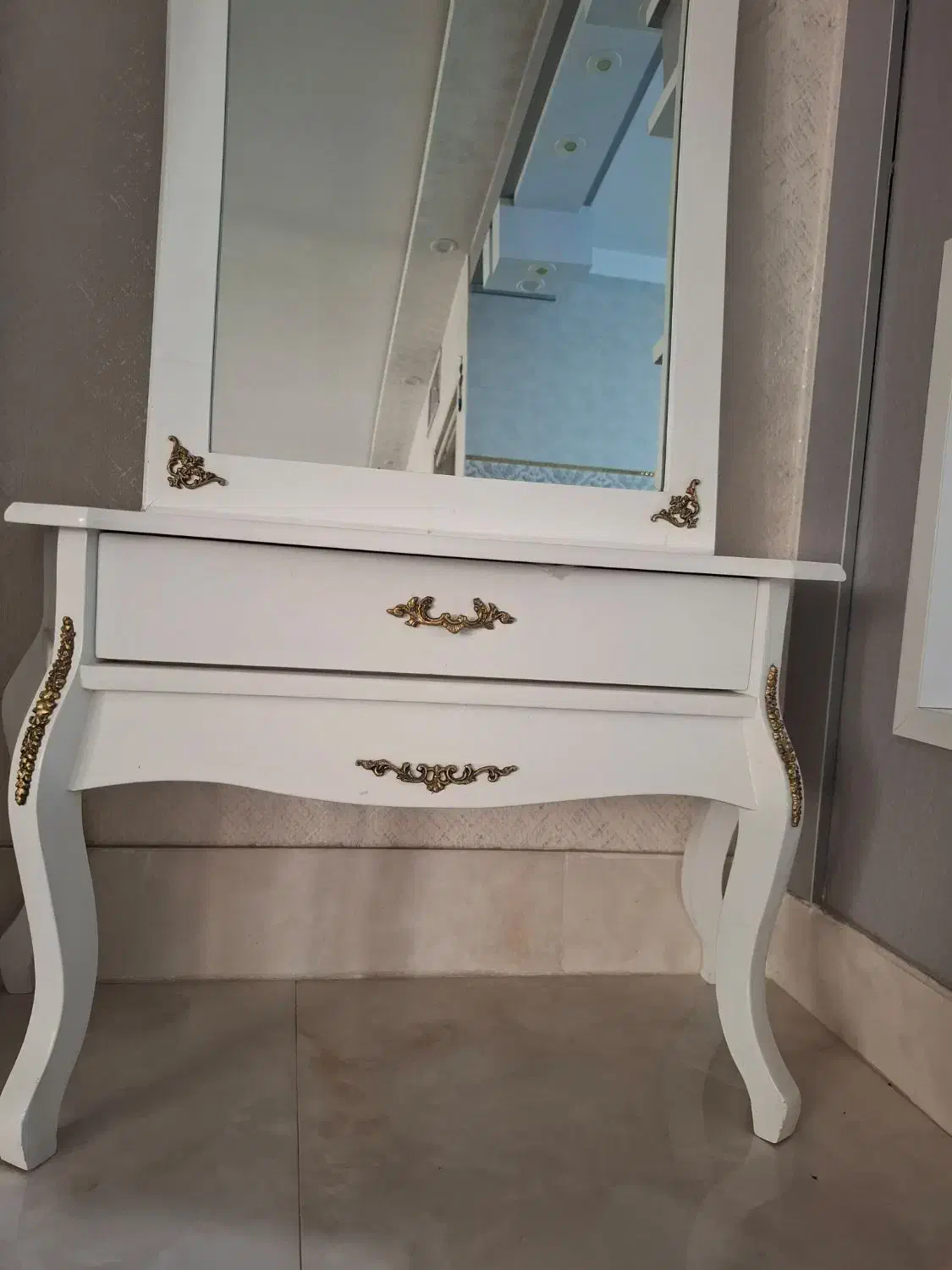 ساعت ایستاده و آینه|بوفه، ویترین، کنسول|شهریار, شهرک بهاران (ویره)|دیوار