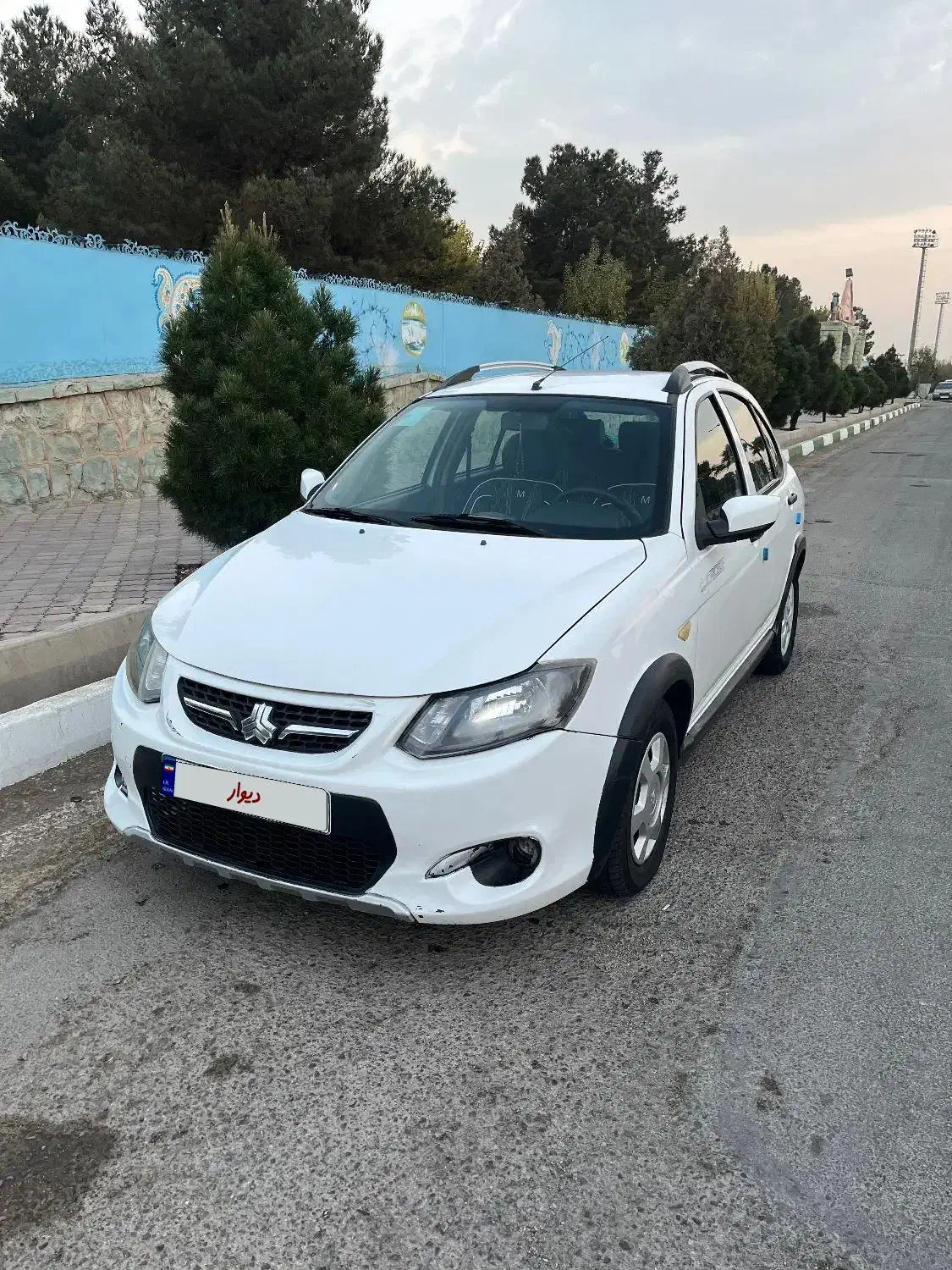 کوییک ۹۸|خودرو سواری و وانت|باقرشهر, |دیوار