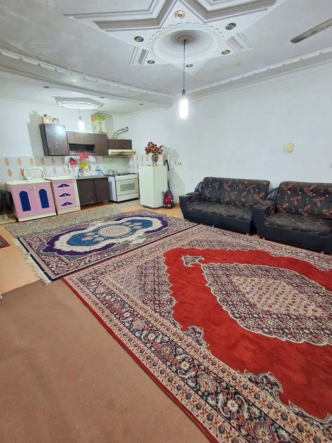 اجاره ماهانه و روزانه|اجارهٔ کوتاهمدت آپارتمان و سوئیت|رشت, کوی حسینی|دیوار