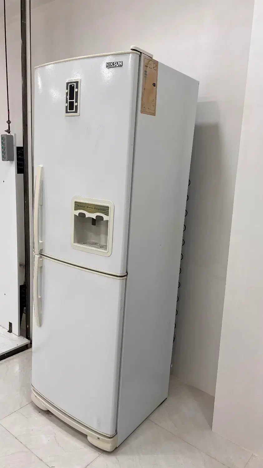 یخچال دسته دوم نوفراست بدون برفک نیکسان ۲۲ فوت|یخچال و فریزر|کلاله, |دیوار