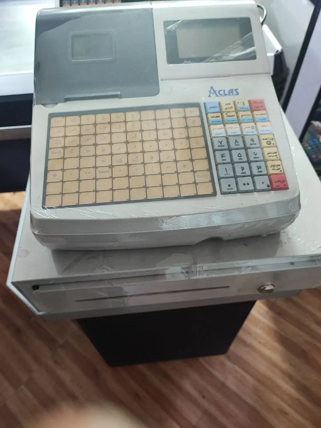 میز فروشگاهی و سیستمهای فروشگاهی|فروشگاه و مغازه|شهریار, شهرک وائین|دیوار