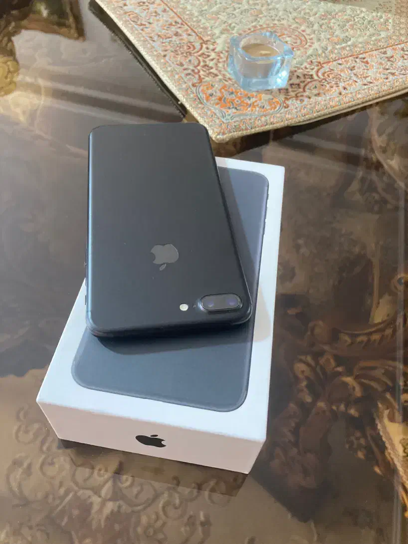 گوشی آیفون  مدل 7plus حافظه ۲۵۶ رنگ مشکی|موبایل|شیراز, زرهی|دیوار