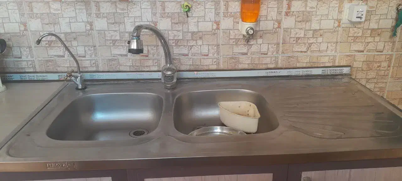 در کابینت وسینک|مصالح و تجهیزات ساختمان|آران و بیدگل, |دیوار