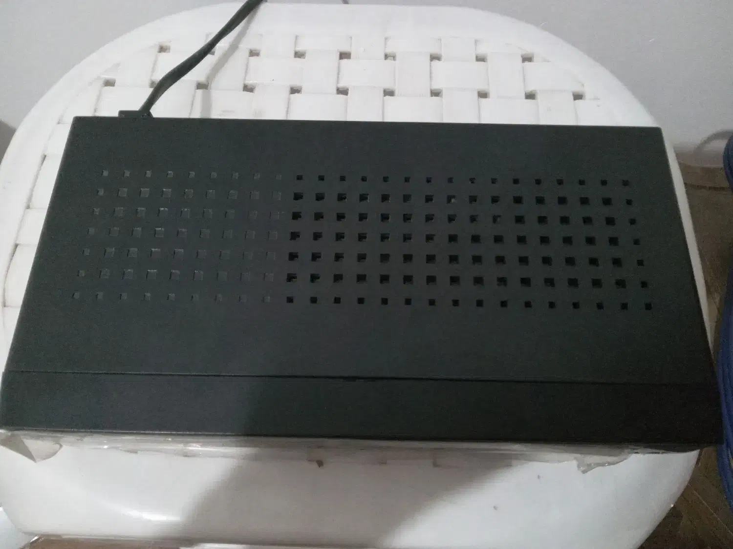 گیرنده دیجیتال دنا|صوتی و تصویری|رشت, منظریه|دیوار