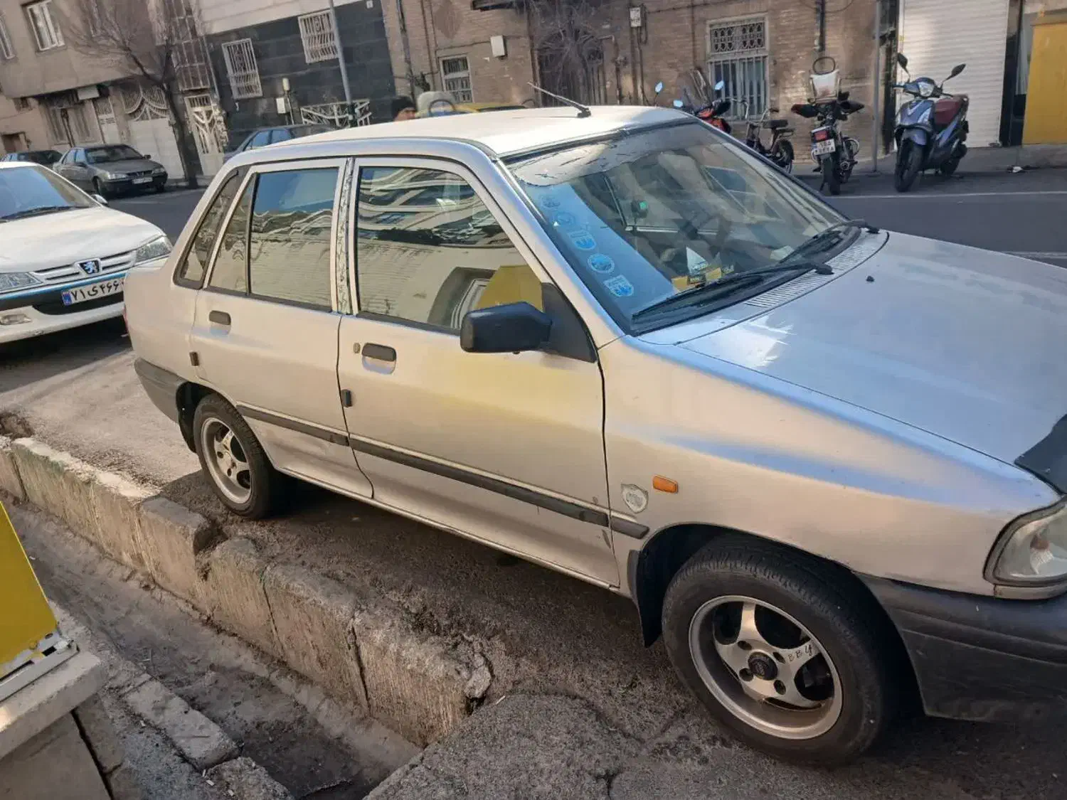 فروش ماشین|خودرو سواری و وانت|وحیدیه, |دیوار