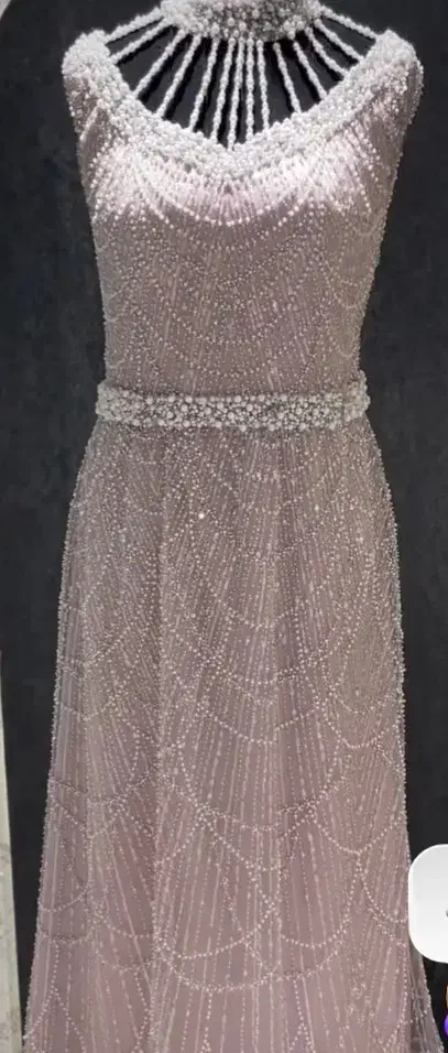 سفارش دوخت مزونی لباس مجلسی و عقد|لباس|رشت, نامجو|دیوار