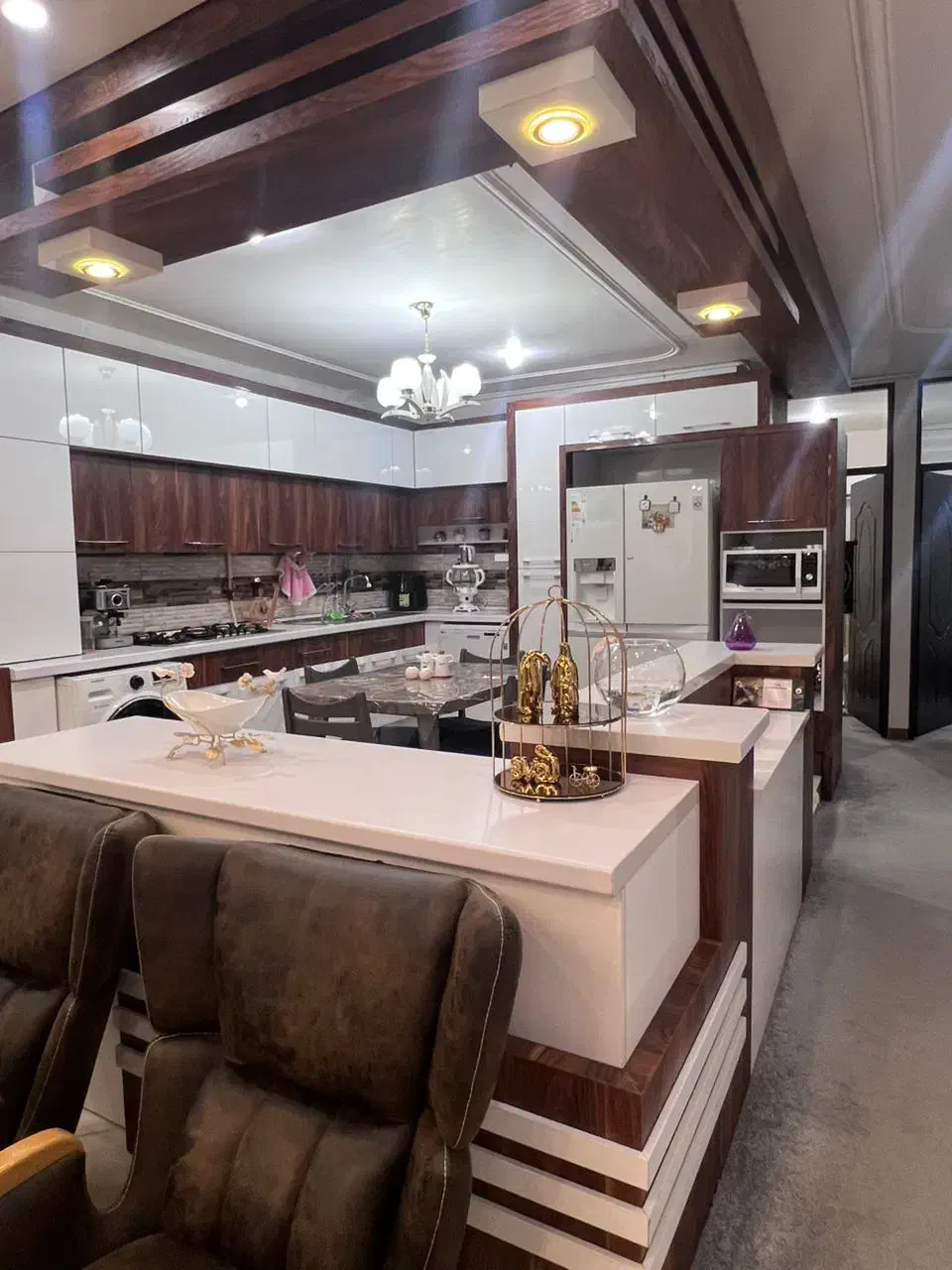 واحد ۱۷۲ متر خ سهروردی دو پارکینگ|فروش آپارتمان|دزفول, |دیوار