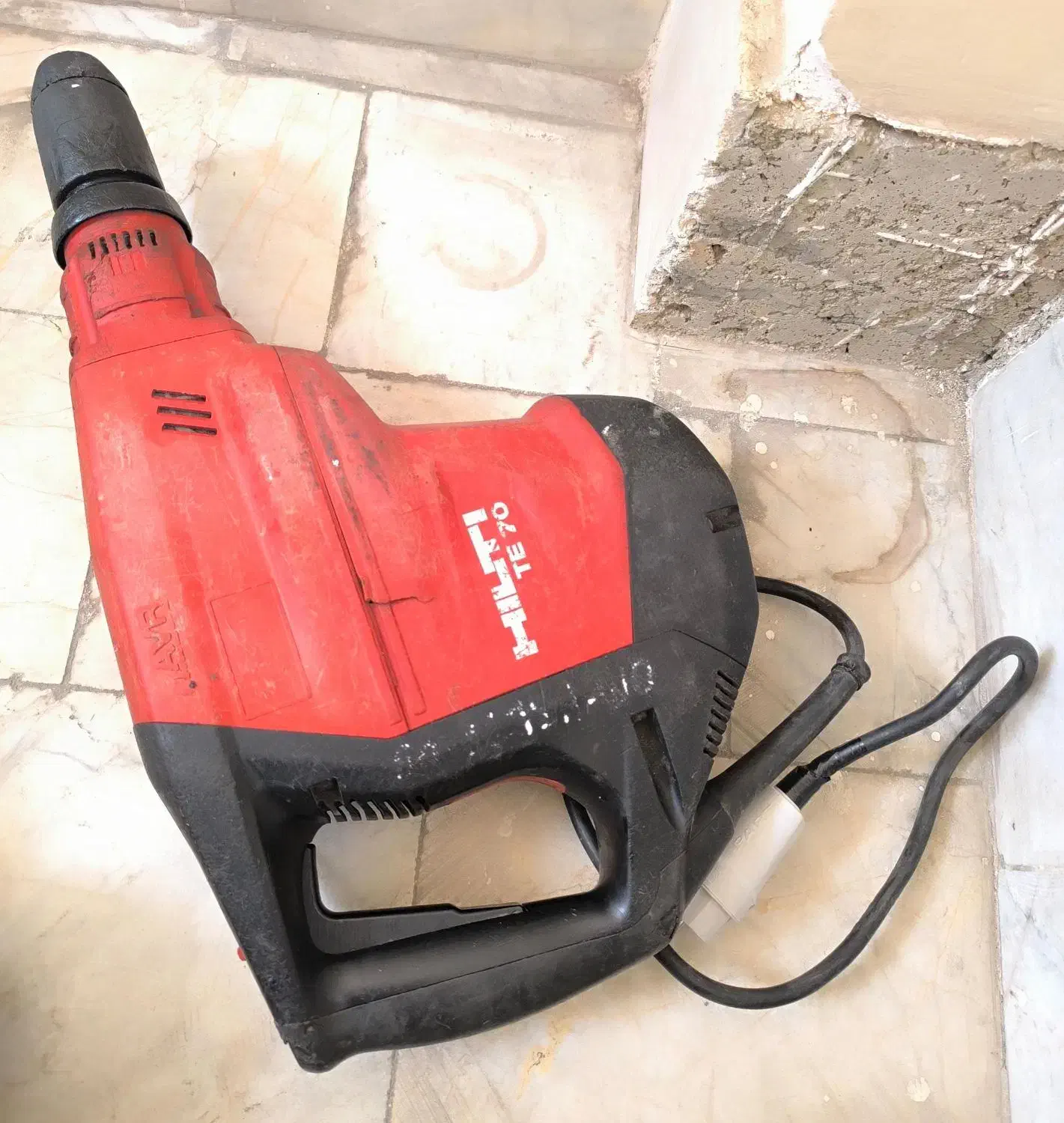 دریل بتن کن  te70avr hilti|ابزارآلات|تهران, توحید|دیوار