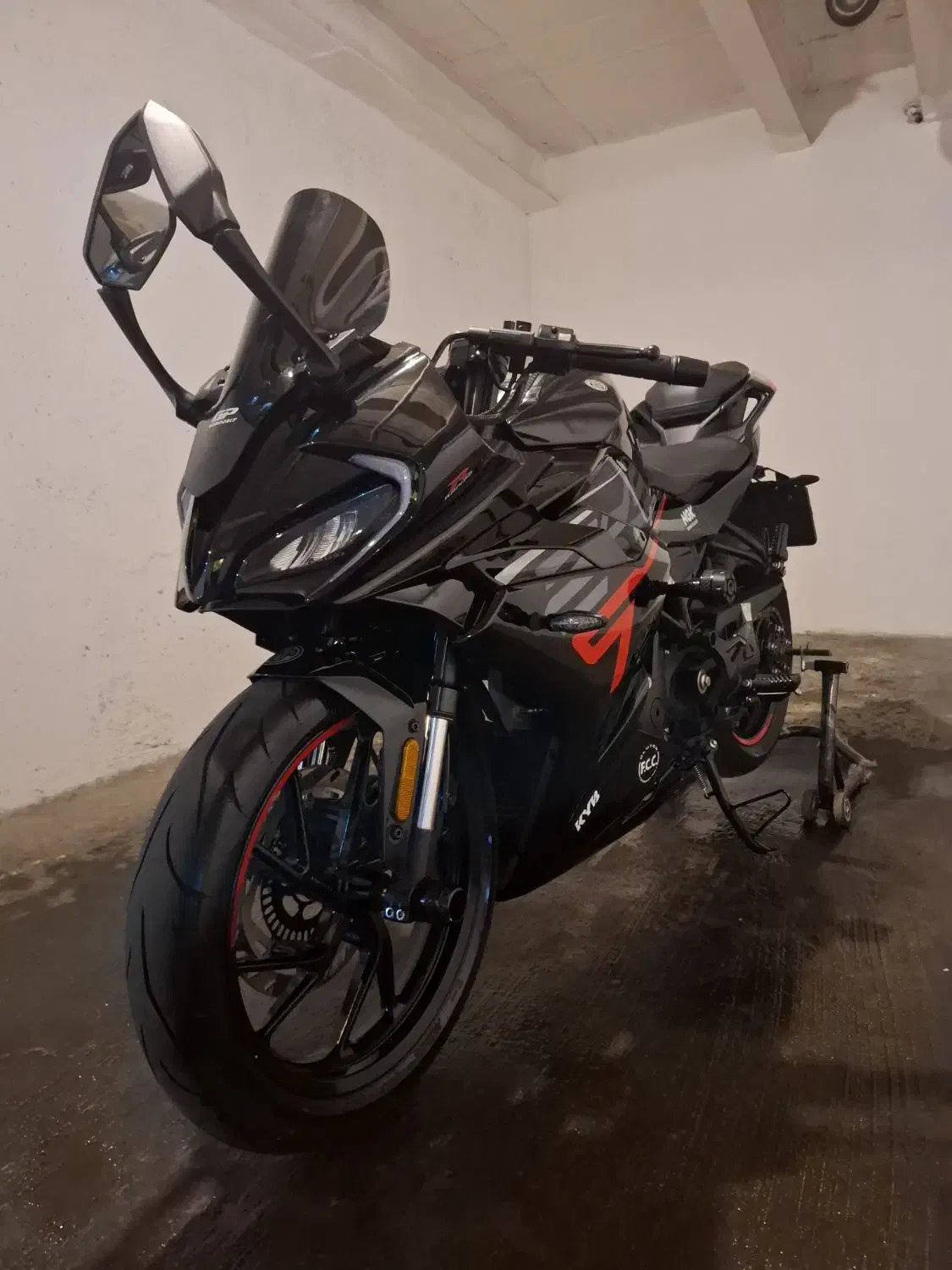 موتور کی وی 249|موتورسیکلت|تهران, اکباتان|دیوار