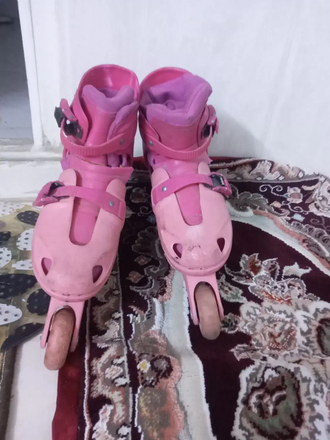 کفش اسکیت دار سالم|دوچرخه، اسکیت، اسکوتر|قرچک, مهدیه|دیوار