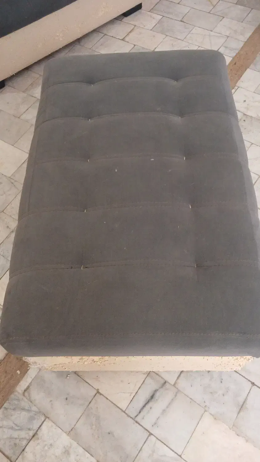 مبل کهنه|مبلمان خانگی و میز عسلی|رشت, لاکانی|دیوار