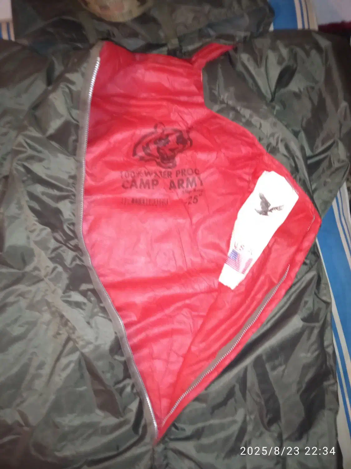 کیسه خواب وقمقه|کوهنوردی و کمپینگ|میانه, |دیوار