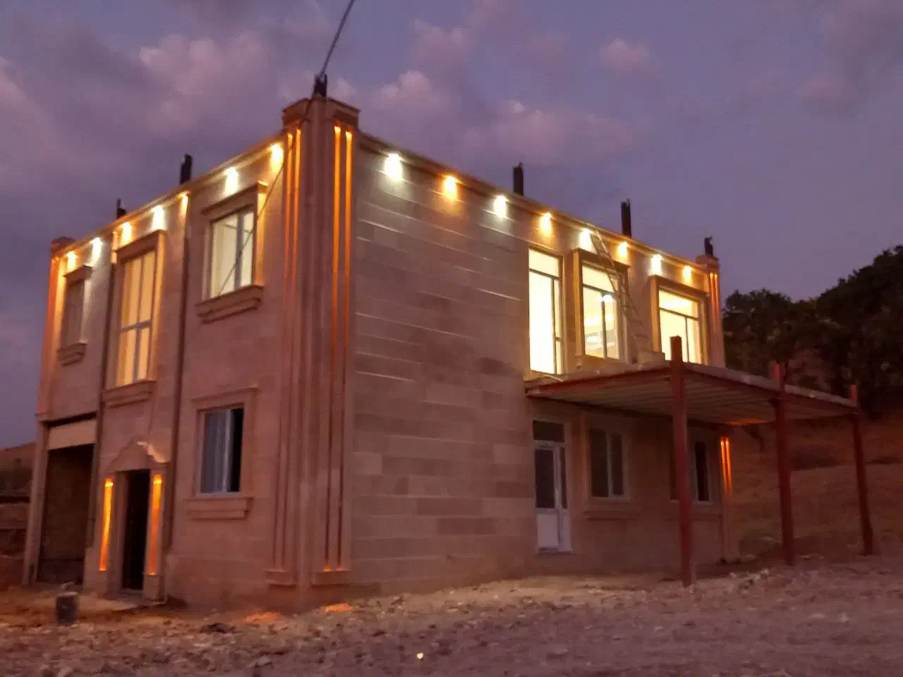 برقکارساختمان وانجام کارهای برق|خدمات پیشه و مهارت|الیگودرز, |دیوار