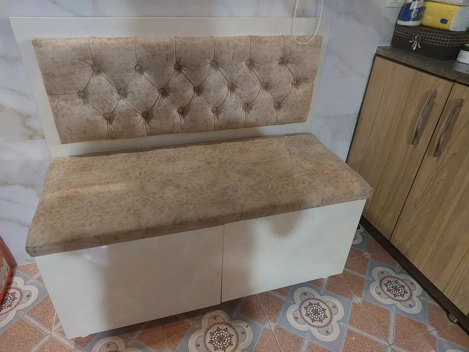 کوسن یا نشیمن شپز خانه کمد دار ام دی اف ترک|مبلمان خانگی و میز عسلی|قروه, |دیوار