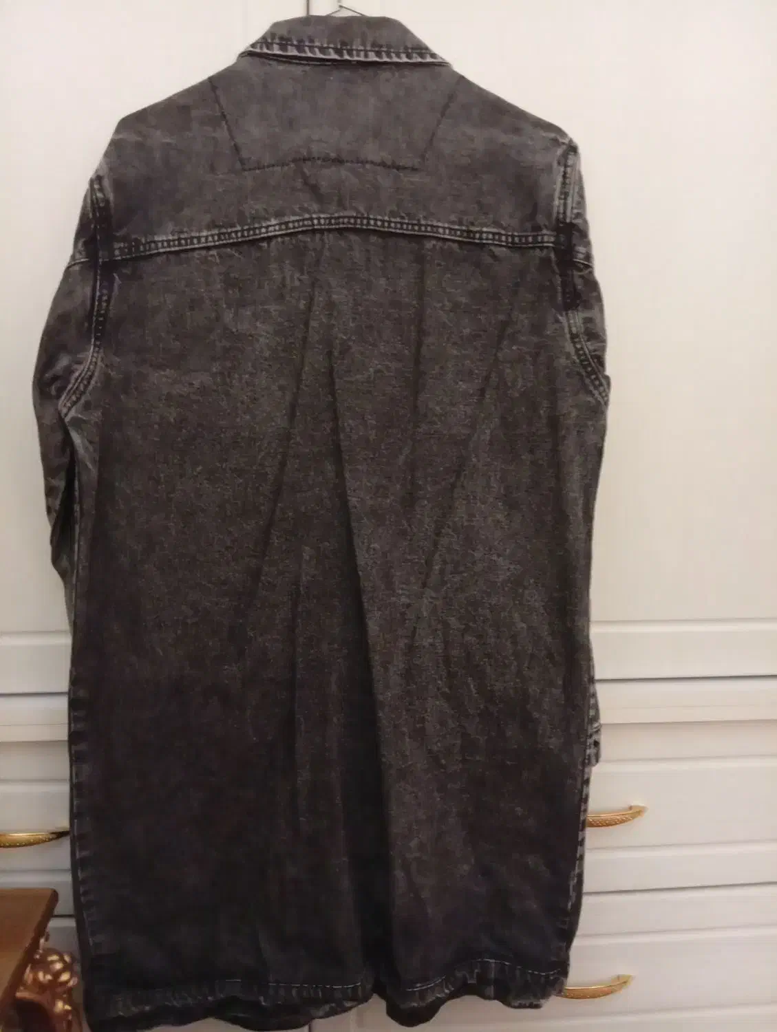 مانتو لی کاملا نو|لباس|قم, ولیعصر|دیوار