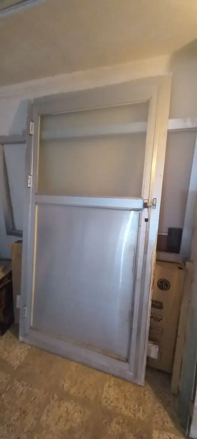 درب  و پنجره آلومینیومی|مصالح و تجهیزات ساختمان|نیشابور, شهرک قدس|دیوار