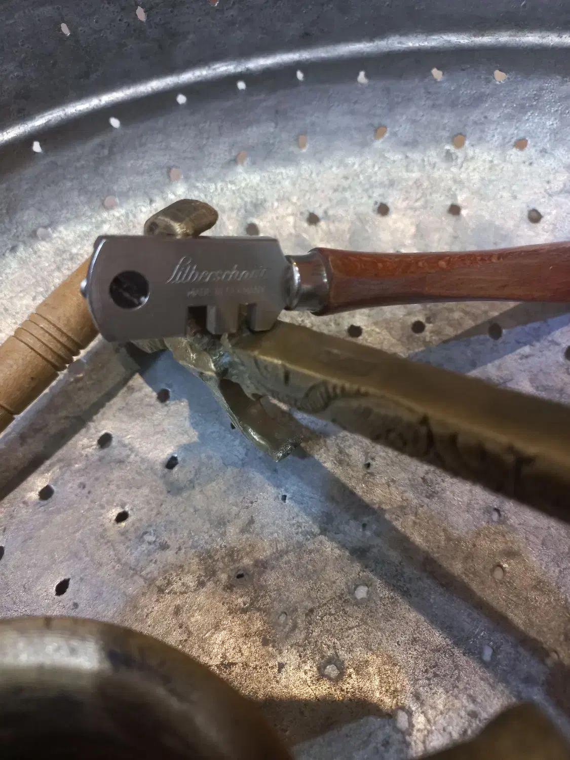 ابکش مسی هاون وتیشه برنجی و بقیه همه باهم ۵ میلیون|کلکسیون اشیاء عتیقه|اصفهان, کشاورزی|دیوار