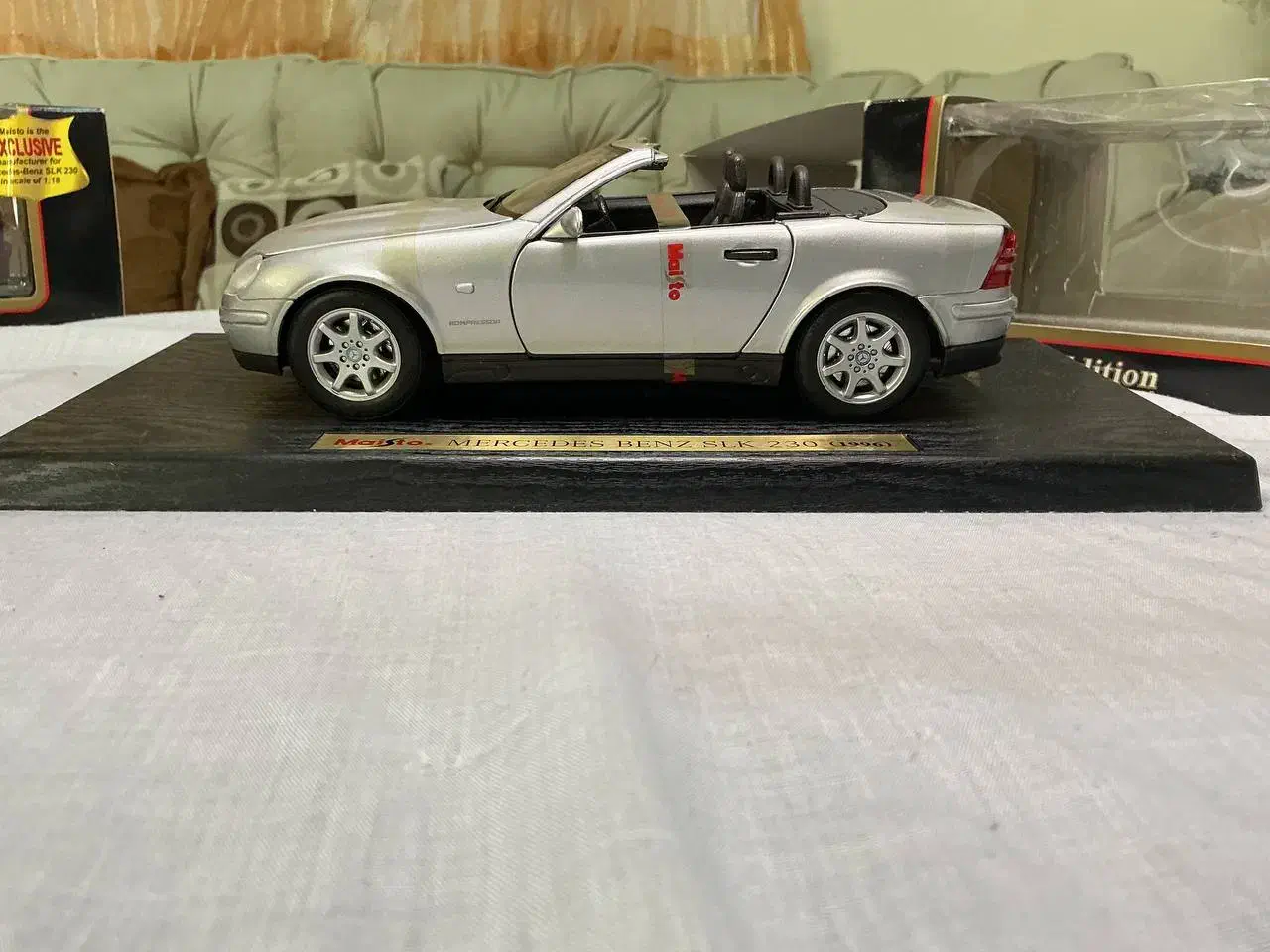 ماکت Mercedes-Benz SLK 230 (1996)|کلکسیون و سرگرمی|بندر انزلی, عباس آباد|دیوار