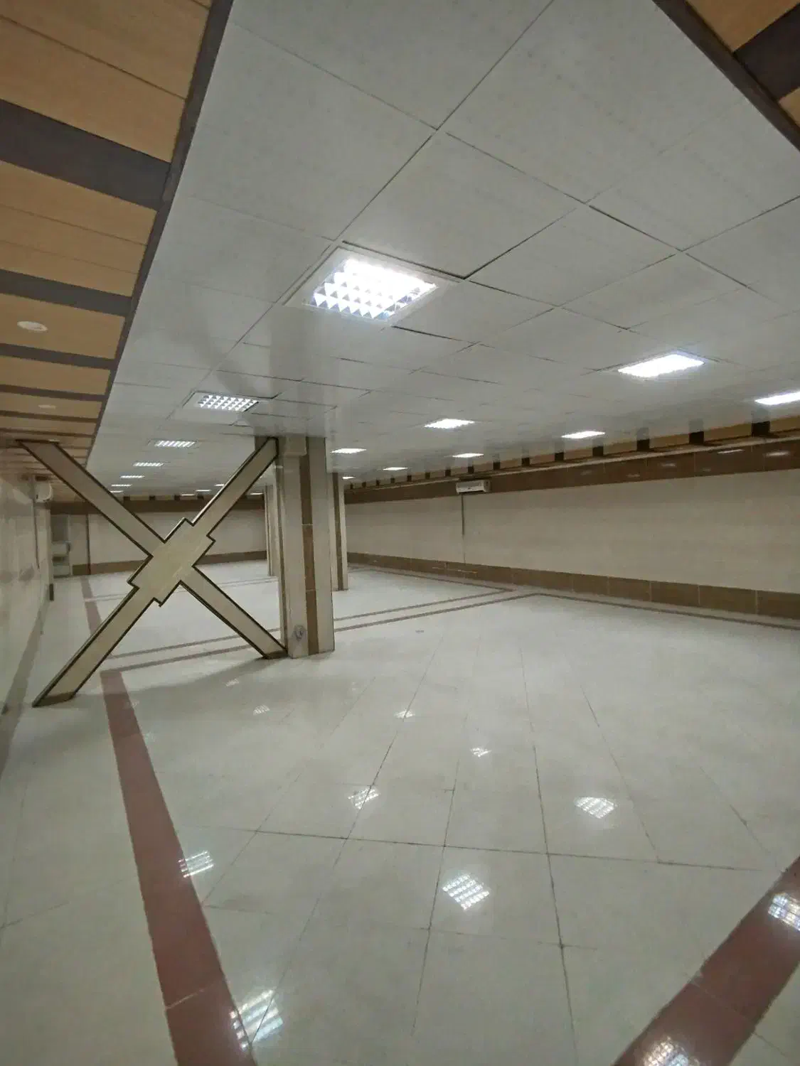 زیر زمین ۲۲۵ متری/امیرالمومنین -منطقه شلوغ|اجارهٔ دفتر کار، اتاق اداری، مطب|زاهدان, |دیوار