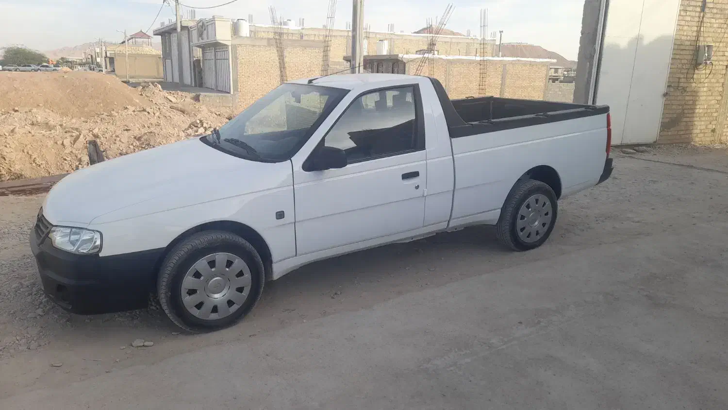 وانت اریسان۲مدل۴۰۳|خودرو سواری و وانت|زرین دشت (فارس), |دیوار