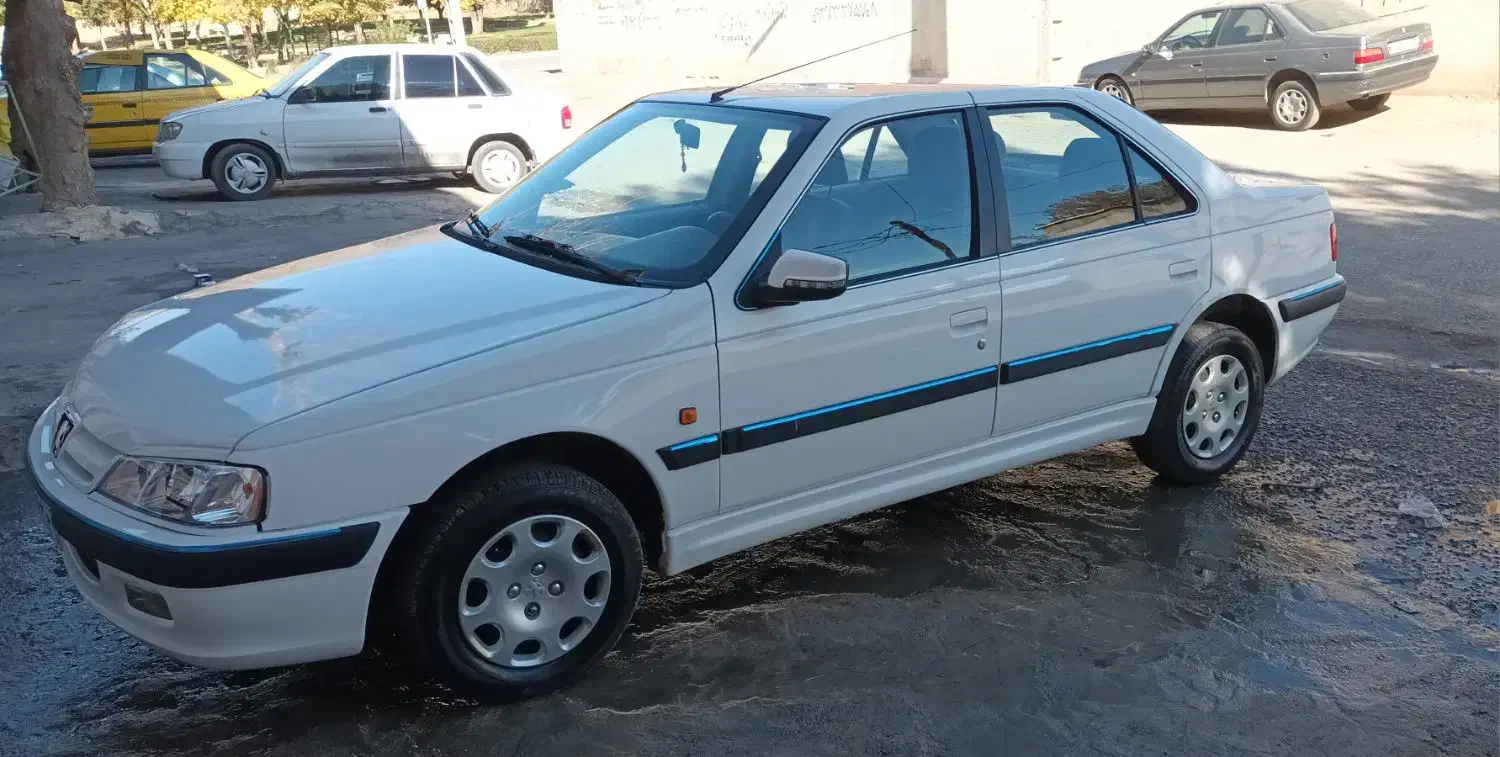 پژو پارس مدل ۹۸ درجه یک|خودرو سواری و وانت|خرم‌آباد, |دیوار