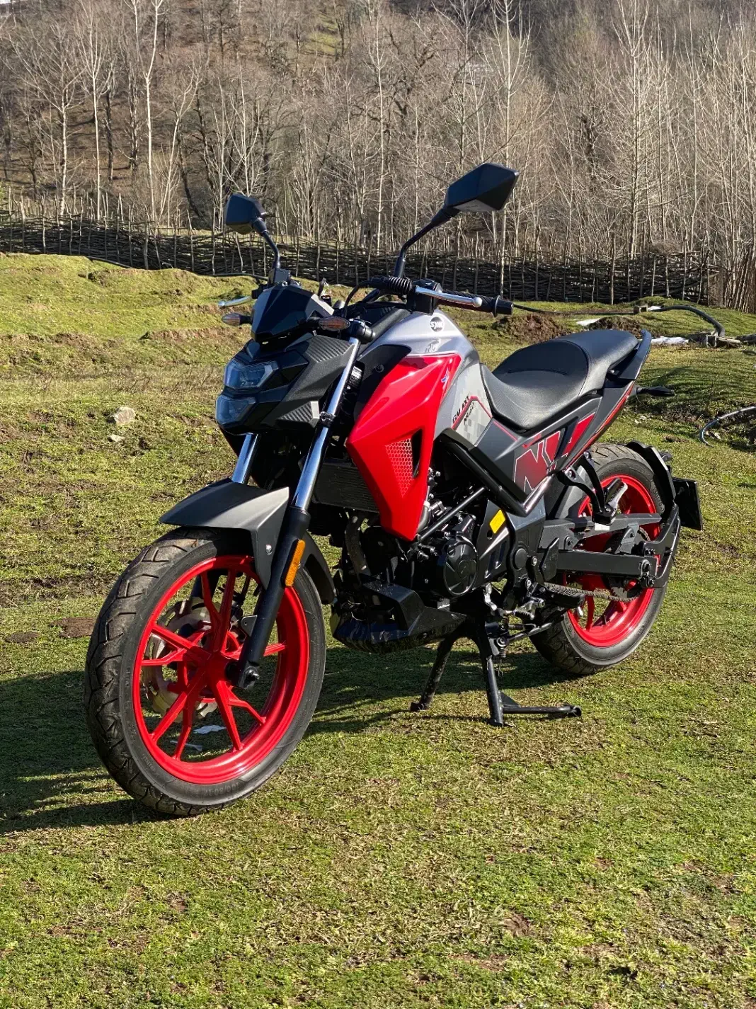 گلکسی ۱۸۰ تحویل ۴۰۳ در حد|موتورسیکلت|سنگر, |دیوار