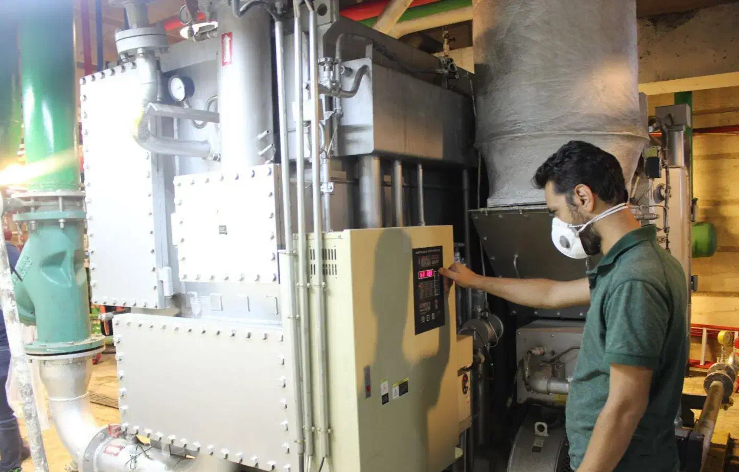 تعمیرات تخصصی انواع چیلر،سردخانه و کولرگازی|خدمات پیشه و مهارت|عسلویه, |دیوار