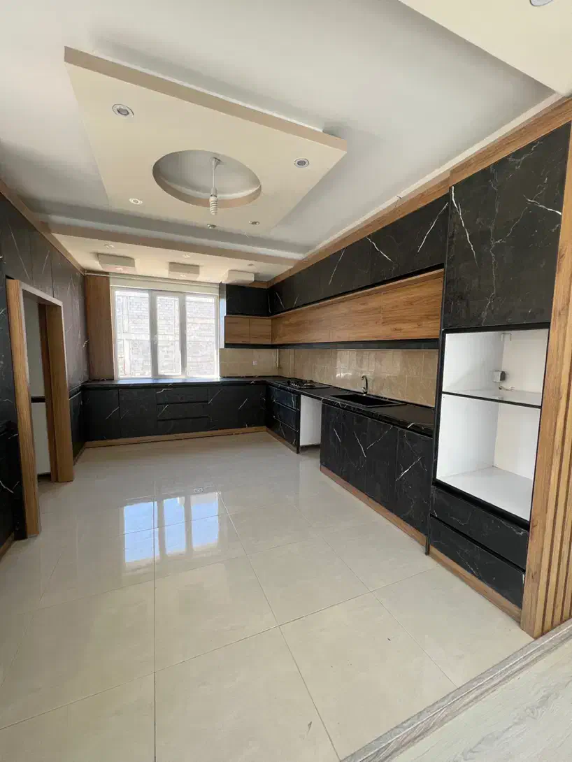 فروش تک واحدی ۲۹۰ متری کلید نخورده پل قویون باقری|فروش آپارتمان|ارومیه, |دیوار