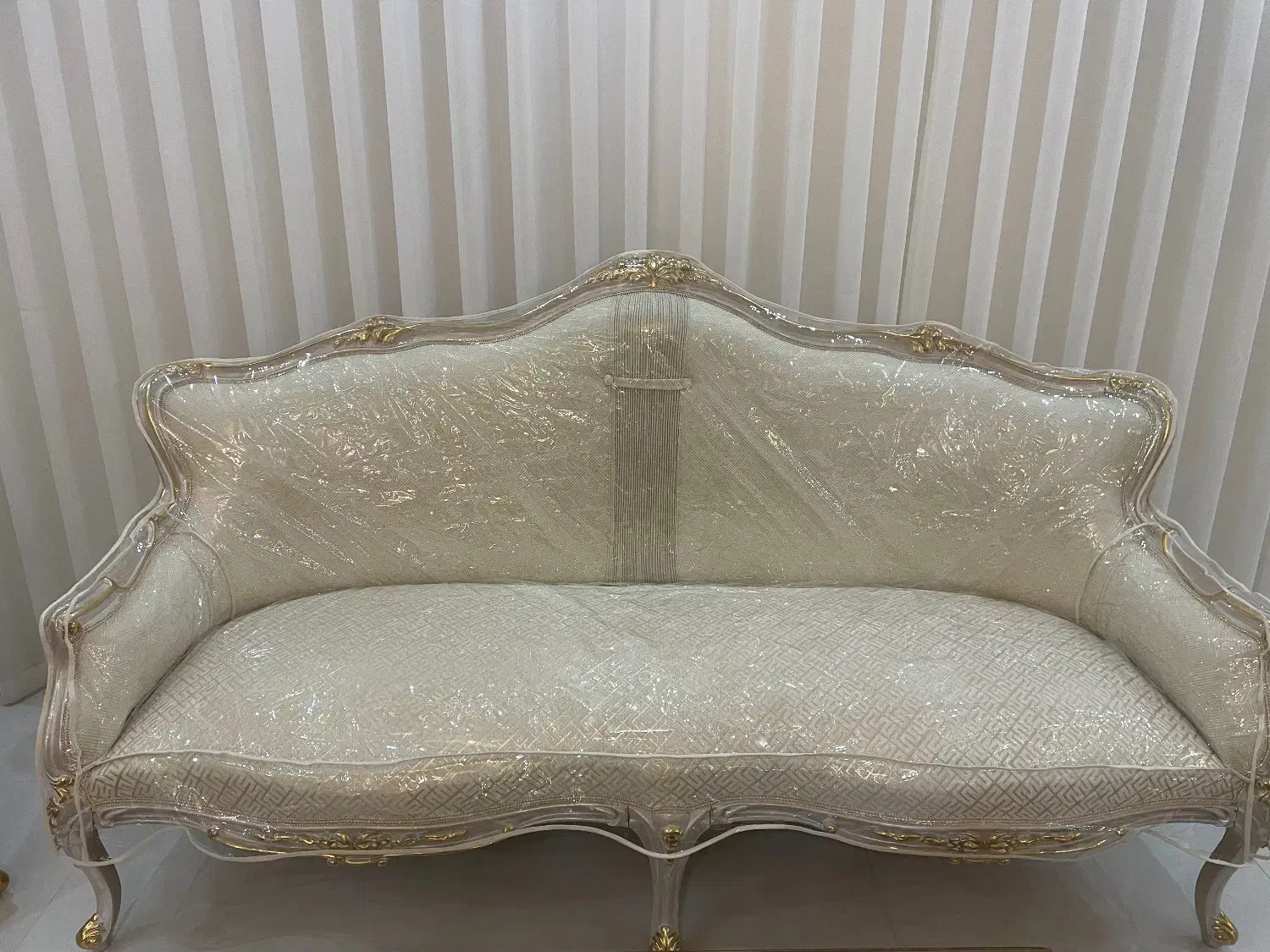 لباس مبل|مبلمان خانگی و میز عسلی|مشهد, رستگار|دیوار