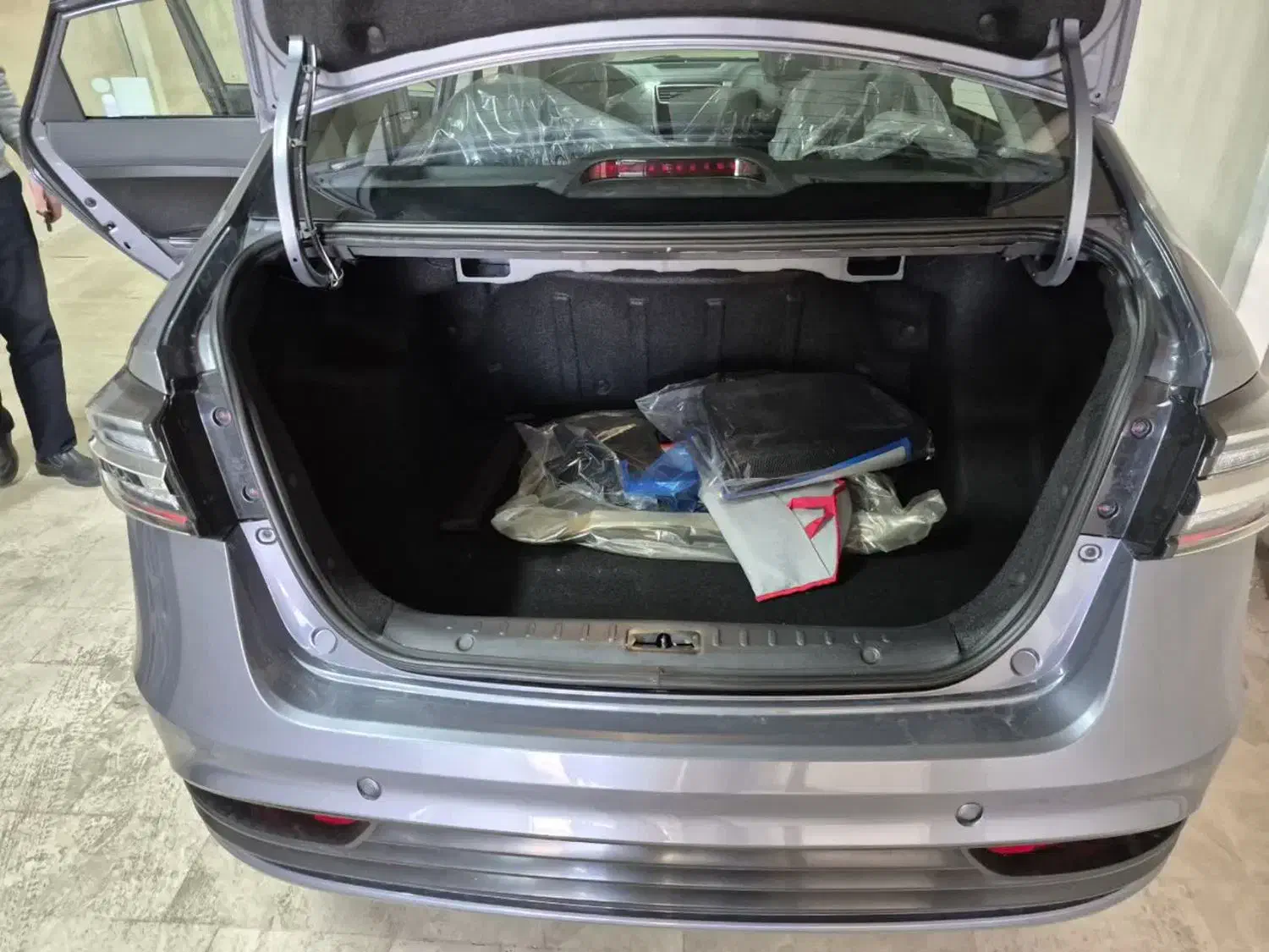 ایگل صفر کیلومتر|خودرو سواری و وانت|تهران, نازی‌آباد|دیوار