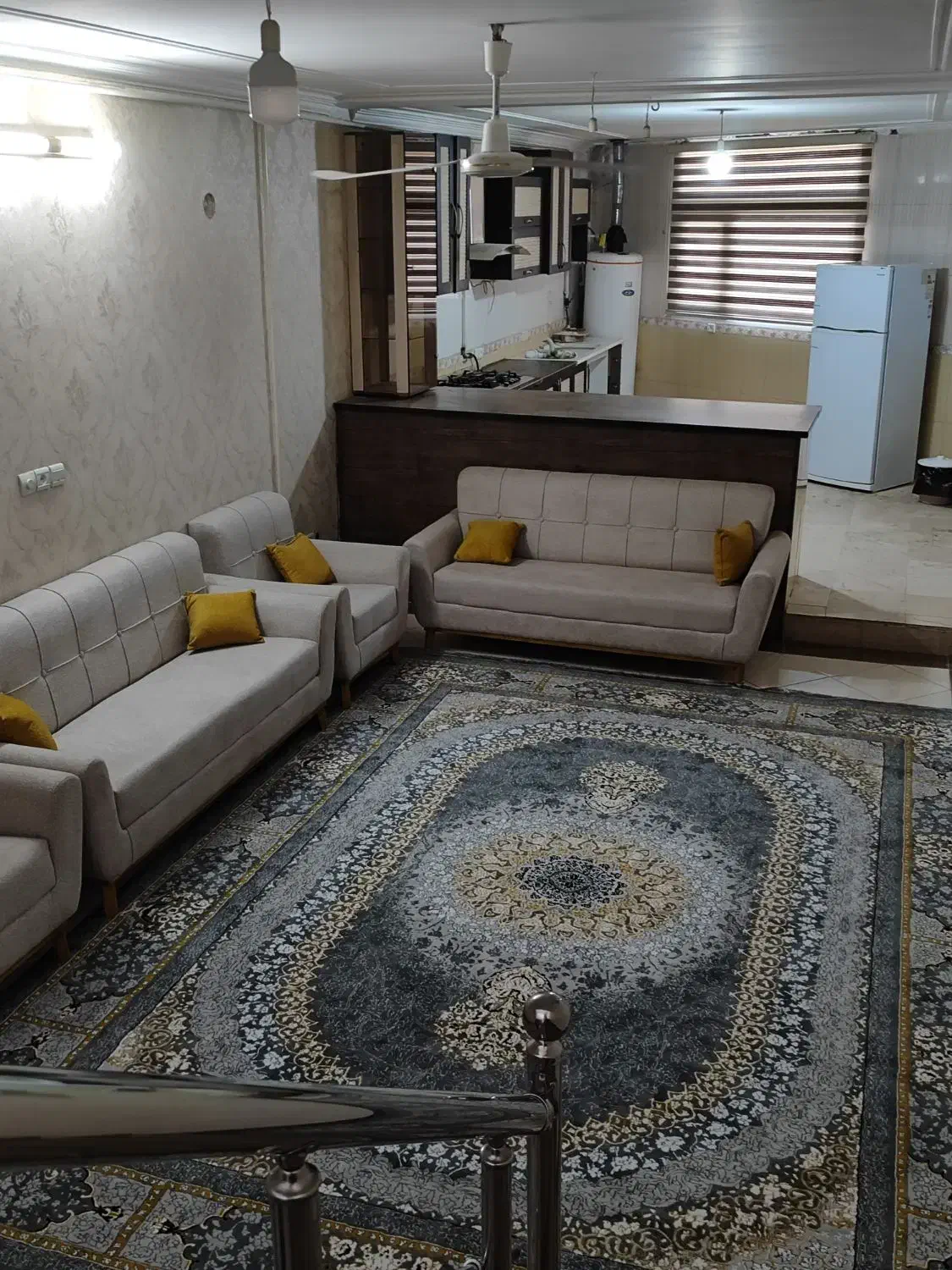 سویت قیمت خوب( خانوادگی و مجردی و ساعتی) در هرزمان|اجارهٔ کوتاه‌مدت آپارتمان و سوئیت|یزد, |دیوار