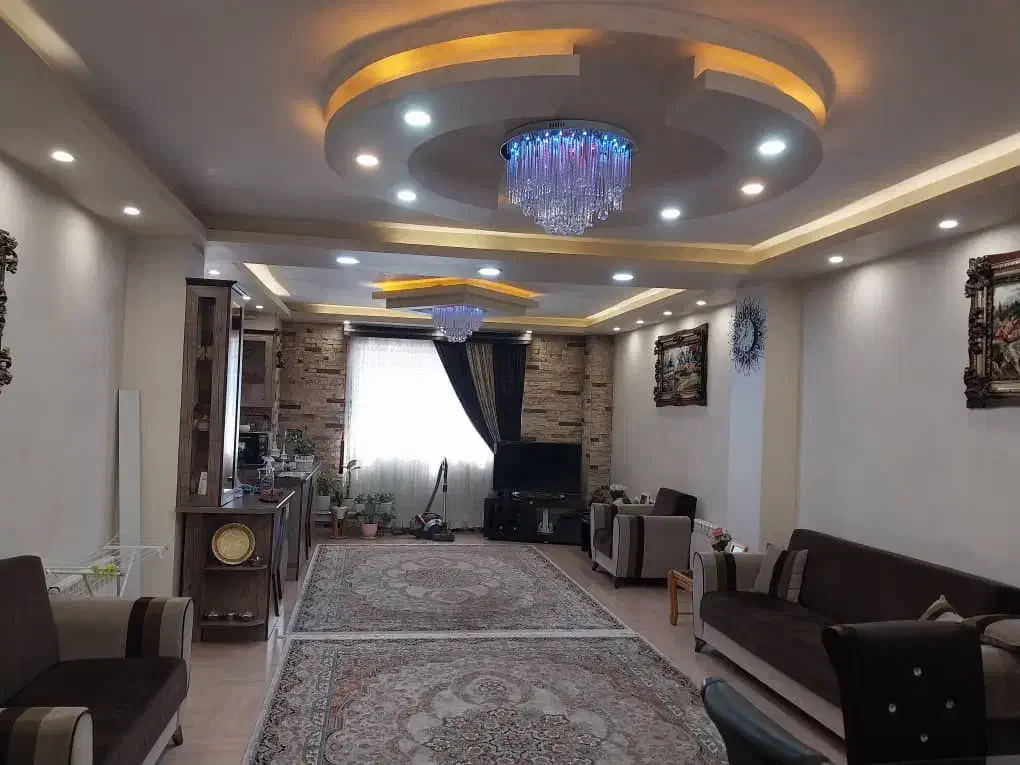 فروش  آپارتمان ۸۵ متری فول در خیابان معلم|فروش آپارتمان|بندر انزلی, معلم|دیوار