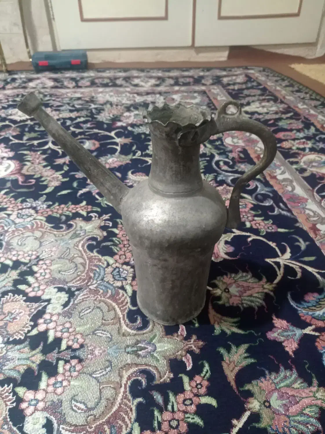 لوستر برنزدرحدنونو|لوستر و چراغ آویز|اقبالیه, |دیوار