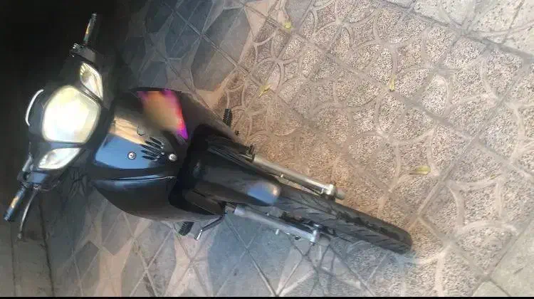 موتورسیکلت ویو مدل 95پیشرو فابریک و بکربکر|موتورسیکلت|شیراز, میدان قائم|دیوار